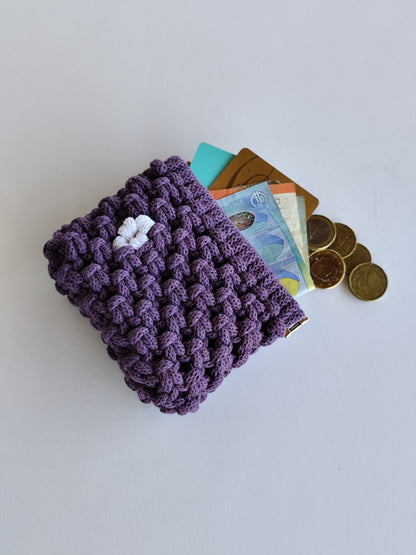 Monedero "Beso de Flor" · Pequeño tesoro artesanal ·