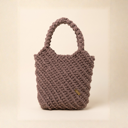 Bolso Primavera  · Un bolso con carácter propio ·